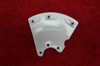 Piper PA-28, PA-32 RH  Wheel Pant Fairing Bracket PN 63370-04, 63370-004