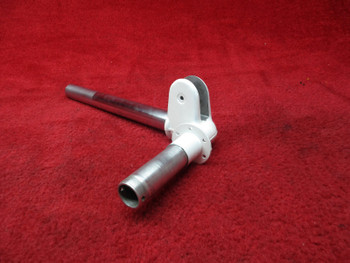 Piper Main Gear Stub Axle & Oleo Piston PN 63305-4