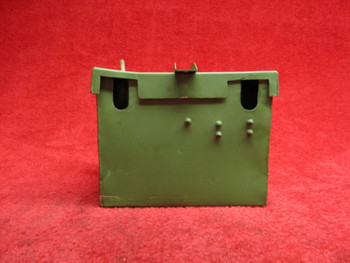 Luscombe 8F Battery Box W/ Lid 