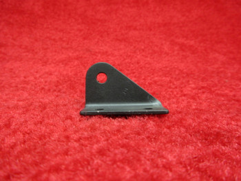  Cessna 172L RH OUTBD or LH INBD Seat Belt Fitting PN 0510205-4