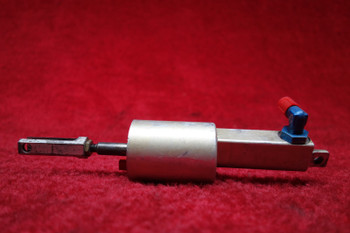 Cessna 172P Master Brake Cylinder PN 9882010-4