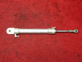 Gar-Kenyon Hydraulic Landing Gear Actuator PN 105-384002-3, 97320