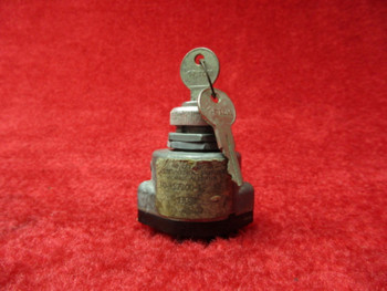  Teledyne Continental Ignition Switch W/ Key PN 10-357200-1
