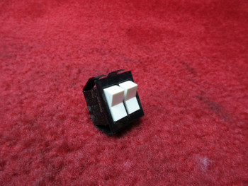    Carling Dual Rocker Switch 