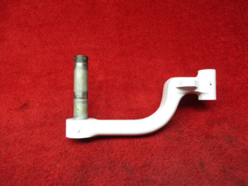 Beechcraft 76  Duchess LH Main Landing Gear Fork PN 105-810021