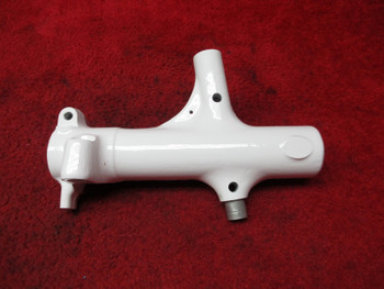 Piper Main Landing Gear Trunnion Housing PN 67924