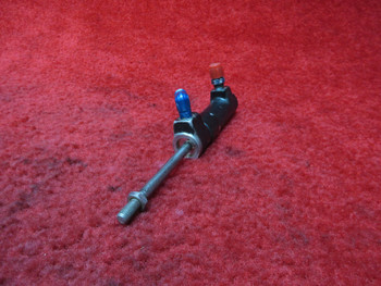 Beechcraft   Master Brake Cylinder