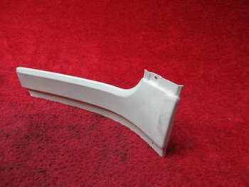 Cessna 177B RH FWD Molding PN  1715043-4