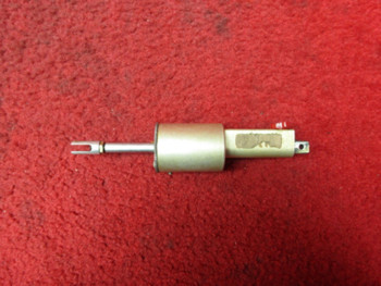  Cessna 177B Master Brake Cylinder PN 0541138-3