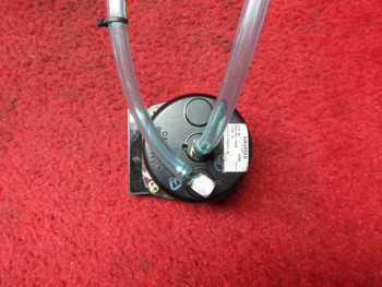 United Instruments Airspeed Indicator PN 8000 Code: B71