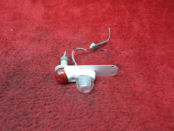 Whelen Engineering A650-PR-28V Wing Tip Nav/Pos Light W/ Lens PN 01-0770054-03