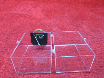 Stewart Warner Oil Pressure Gauge PN 824157, 444688