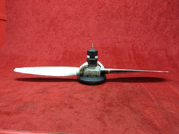 Hartzell HC-C2YR-2CLEUF, FJC7666A-2R RH 2 Bladed Propeller (CALL OR EMAIL TO BUY)  