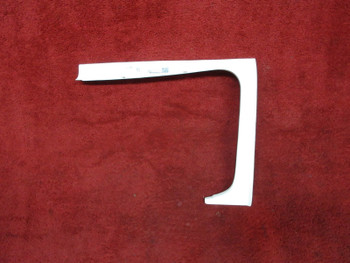 McFarlane Piper PA-28 RH Center Window Frame Cover PN H79171-08, 79171-08