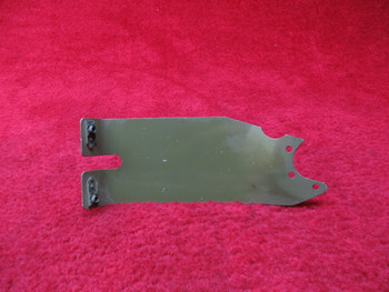 Piper PA-28, PA-32 RH Wheel Fairing Bracket PN 37880-03, 37880-003