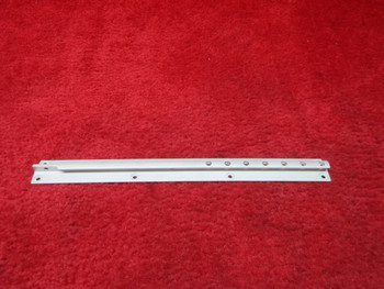 McFarlane, Cessna 150F Outboard Seat Track PN MC0411545-1, 0411545-1