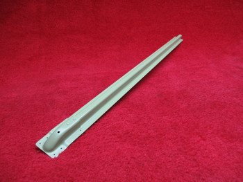 Piper PA-32 RH Outboard Hat PN 68609-801, 68609-01, 68609-001, 68609-03