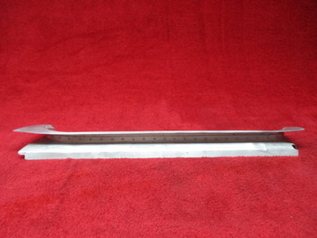 Cessna 172 Lower Door Sill PN 0511116