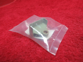 Cessna 172 Vertical Stabilizer Fin Middle Hinge Half PN 0531103-2