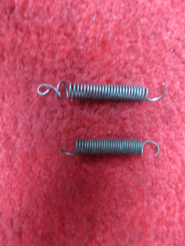 Cessna 120 LH & RH Rudder Brake Return Springs PN 0411837-1, 0411837-2