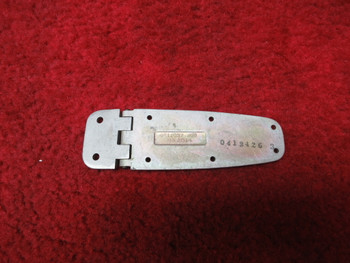 Cessna 150, 152 Lower Cabin Door Hinge PN 0711037-500, 0413426-3