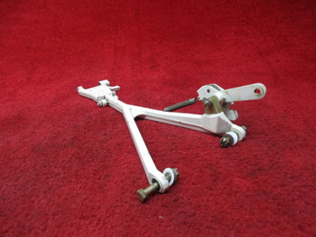Piper PA-44 Nose Gear Drag Brace W/ Downlock PN 86280-03, 86280-003