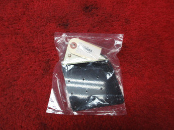 Piper PA-28, PA-32 RH FWD Spar Fitting PN 66761-03, 66761-003