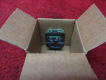 Rochester Oil Temperature Gauge PN 5-90283, 6246-00136