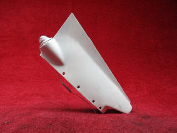 Piper PA-28 Rudder Tip W/ Light PN 36706-002, 36706-02