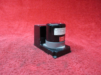 King Radio KG 102A Directional Gyro 14/28V PN 060-0015-00
