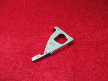 Cessna 150, 172 Flap Track Rib Bracket PN 0523231-12, 0523231-13