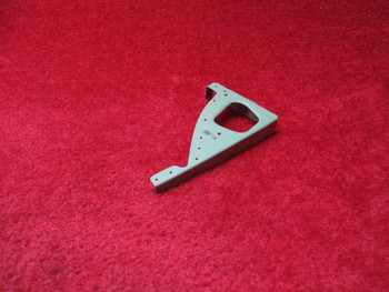 Cessna 150, 172 Flap Track Rib Bracket PN 0523231-12, 0523231-13