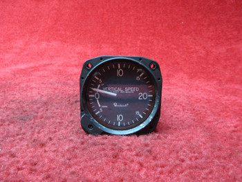 United Instruments Beechcraft Duchess Vertical Speed Indicator PN 7000-C.8, 7000