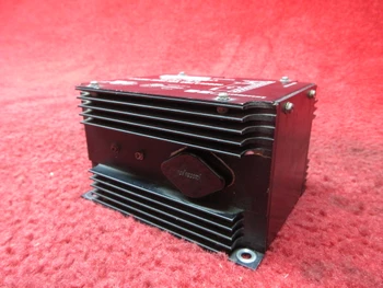 Laboratoire Voltage Supply Regulator 28V PN 24-54