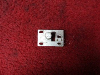 Cessna 177B LH Cabin Door Clutch PN 1712080-1