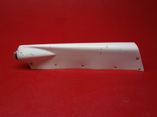 Cessna 172 Rudder Tip w/ Light PN 0531006-112, 0531006-112-791