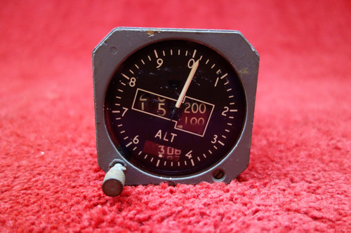 Smiths Counter Pointer Altimeter