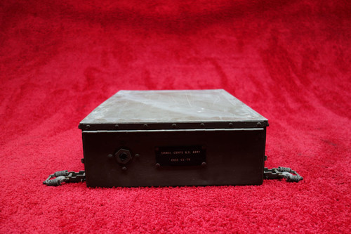 Signal Corps U.S. Army Vintage Radio Battery Case PN CS-79 