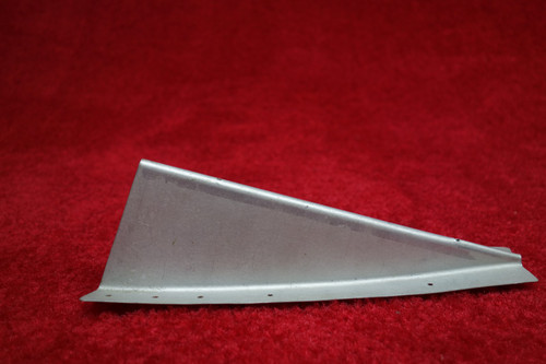     Mooney M20 RH Inside Flap Fairing PN 240014-082