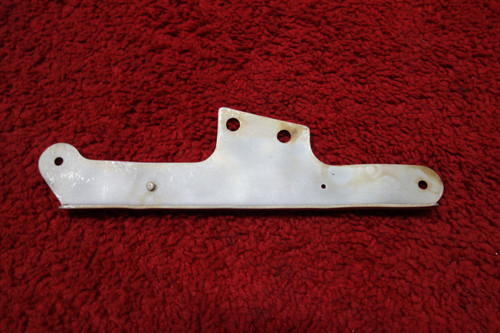 Cessna 172 RH Wheel Pant Fairing Stiffener Bracket PN 0541218-2