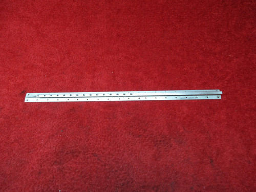 McFarlane Aviation, INC. L/R INBD & OTBD Seat Rail PN MC0710658-2, 0710658-2