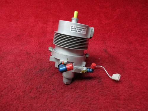 Robinson Helicopter Hydraulic Reservoir W/ Switch PN D211-2, 25L10833-2