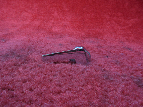 Cessna TU206G Window Latch PN 1217066-2