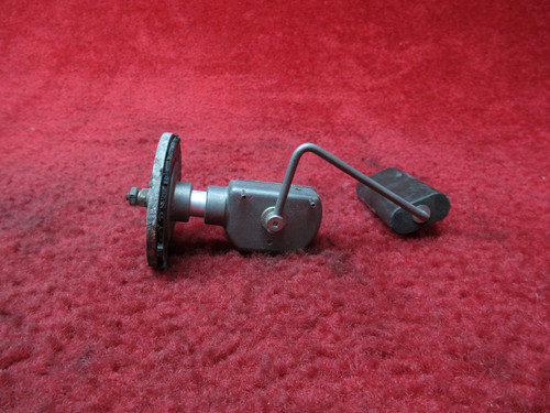 Cessna 182Q Fuel Sending Unit PN C668050