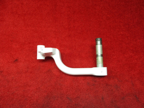 Beechcraft 76  Duchess LH Main Landing Gear Fork PN 105-810021