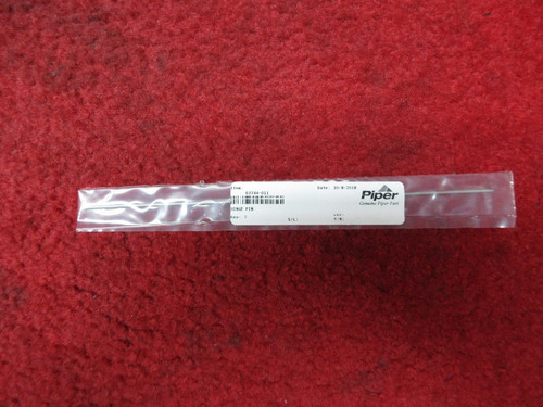           Piper Main Gear Door Hinge Pin PN 63744-11, 63744-011