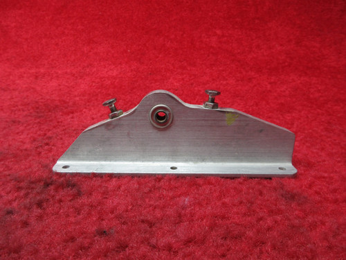  Piper PA-28, PA-32 Stabilator Attachment Fitting PN 62645-04, 62645-004