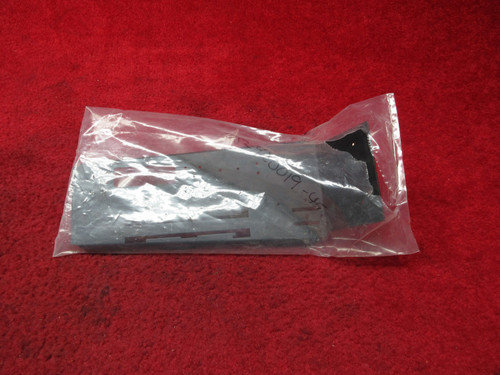 Beechcraft 76 Duchess Indent Console Panel PN 105-420019-45