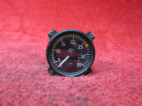 Castleberry Instruments 3310-00007 Tachometer PN 62177-16, 550-614