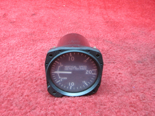 United Instruments Vertical Speed Indicator PN 7000 